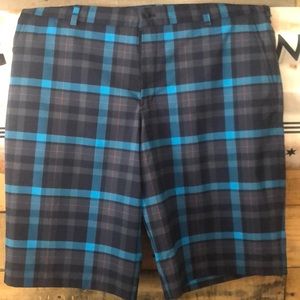 NEW NIKE DRI-FIT GOLF SHORTS - 36